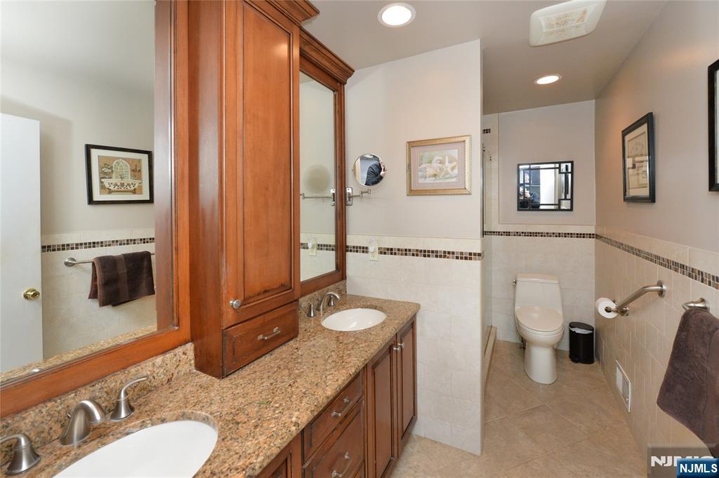 6 Romopock Court, Unit 6 Mahwah, NJ 07430 - Photo 16 of 25