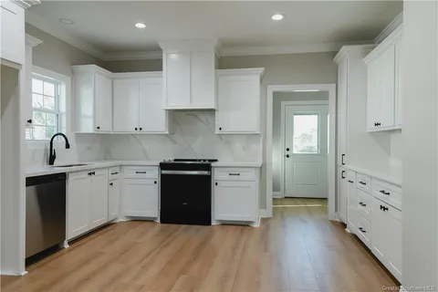 $229,000 | 143 Lucille Street, Lake Charles, LA 70601