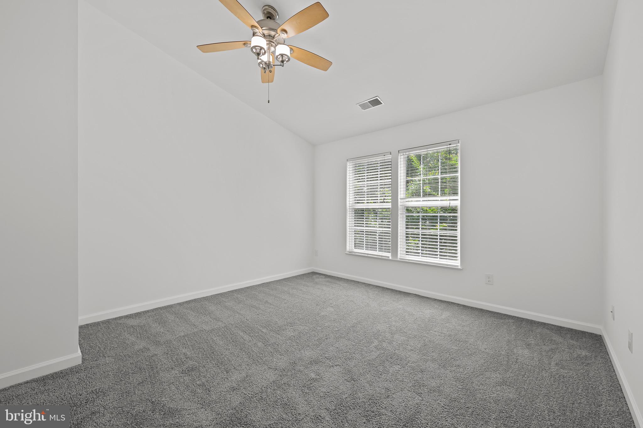 22 Hibiscus Drive Newark, DE 19702 - Photo 14 of 25 Another Primary view