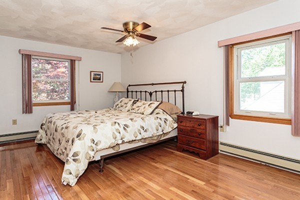 21 Colonial Road Woburn, MA 01801 - Photo 13 of 29