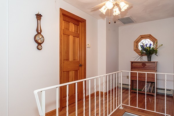 21 Colonial Road Woburn, MA 01801 - Photo 19 of 29