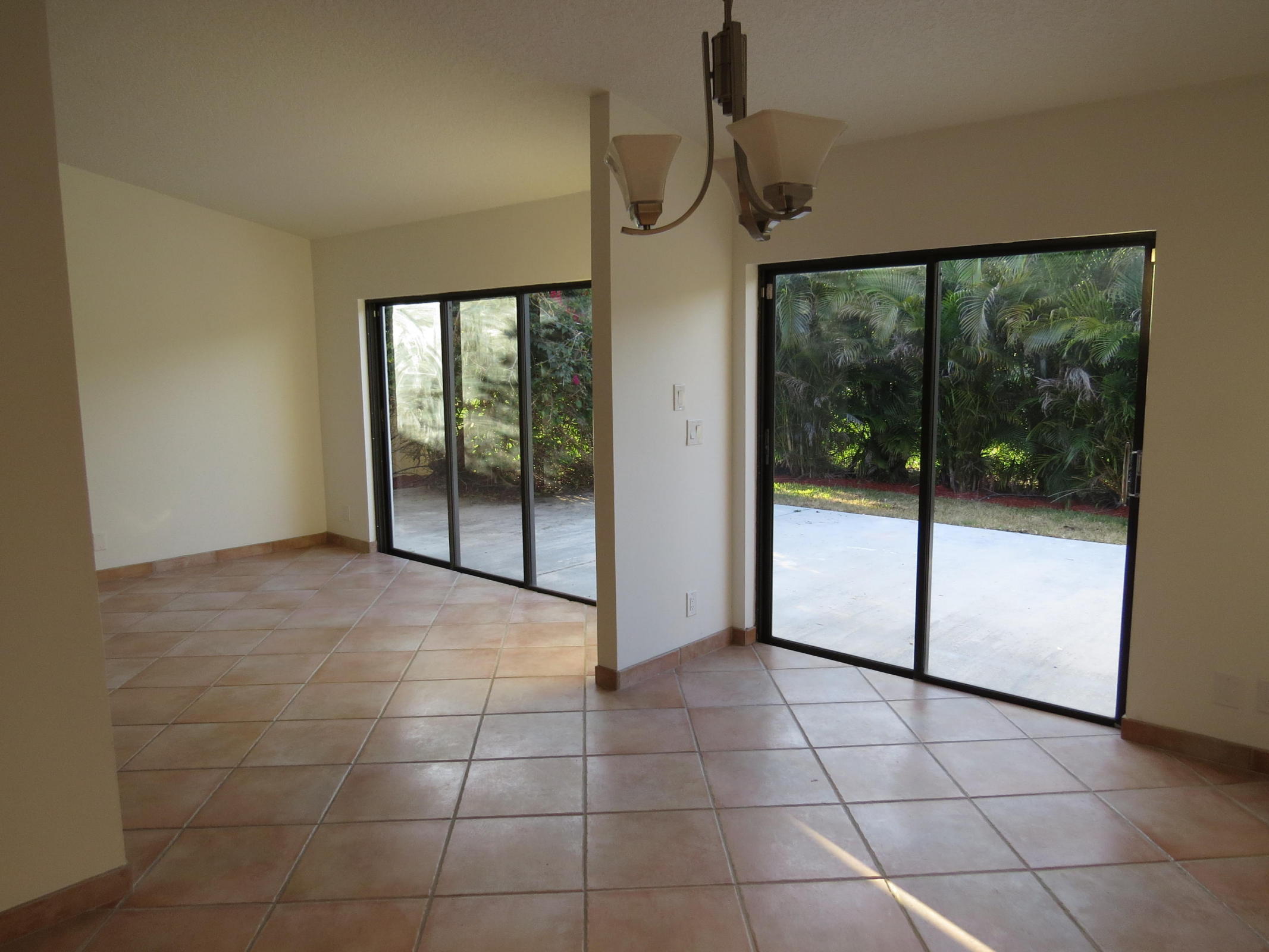 7634 Solimar Circle Boca Raton, FL 33433 - Photo 11 of 21 20150527223318797480000000-o