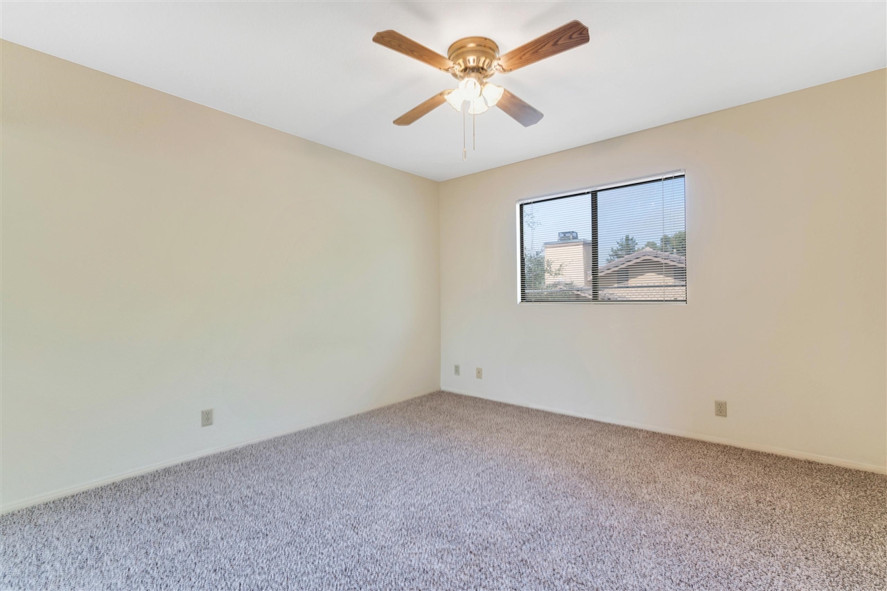26004 Matlin Road Ramona, CA 92065 - Photo 21 of 25 Gallery Image 21