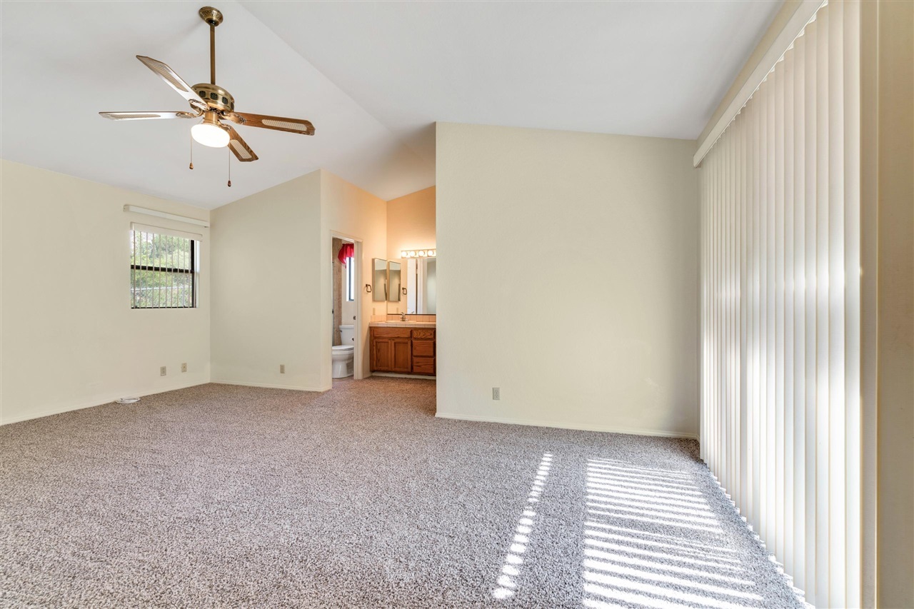26004 Matlin Road Ramona, CA 92065 - Photo 23 of 25 Gallery Image 23