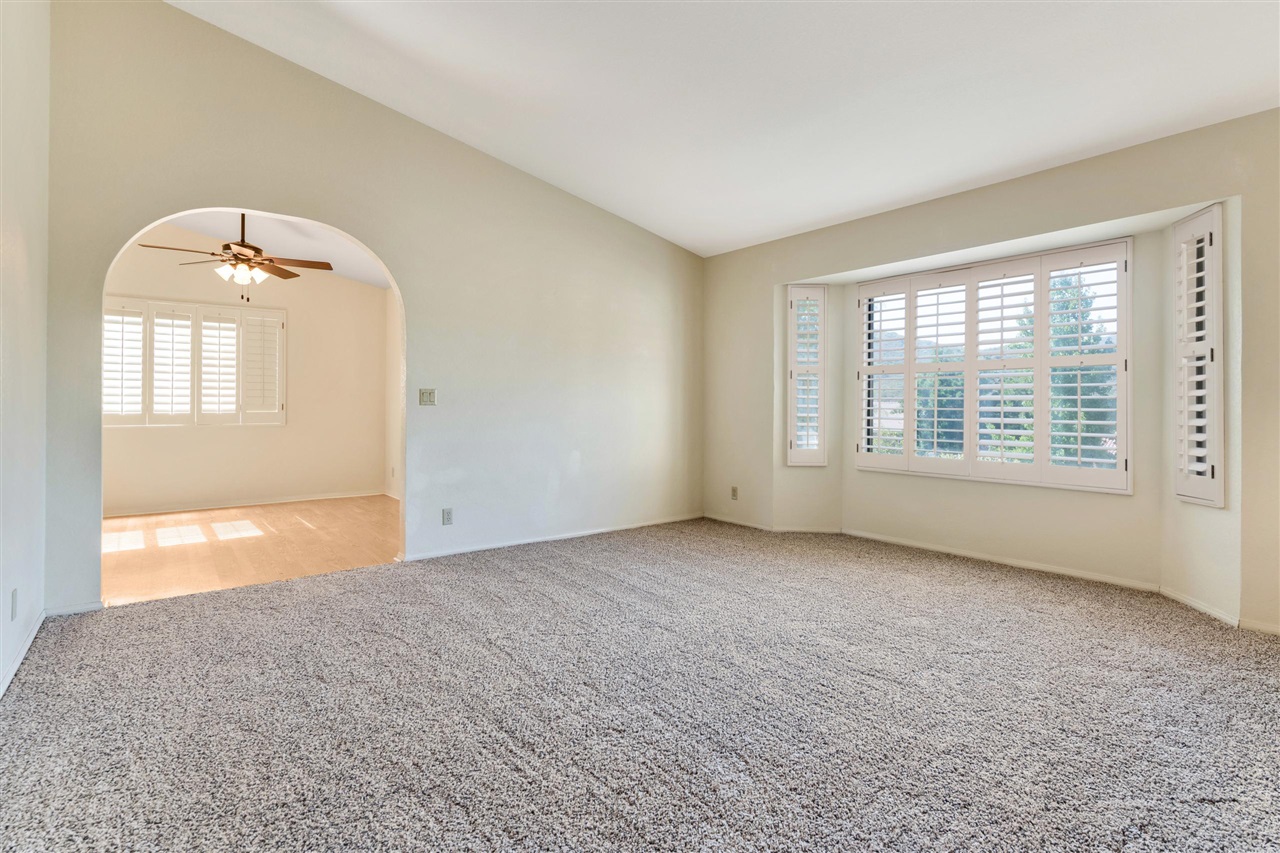 26004 Matlin Road Ramona, CA 92065 - Photo 8 of 25 Gallery Image 8