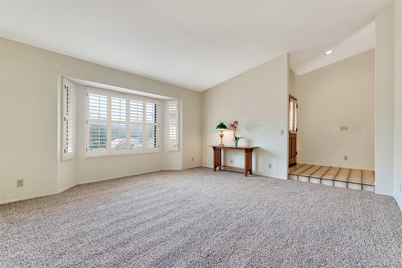 26004 Matlin Road Ramona, CA 92065 - Photo 9 of 25 Gallery Image 9