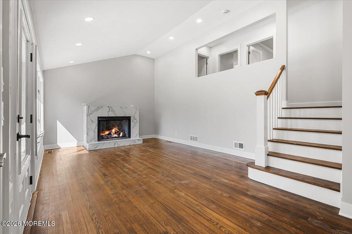 146 Bruce Road Red Bank, NJ 07701 - Photo 4 of 32 09-Family Room