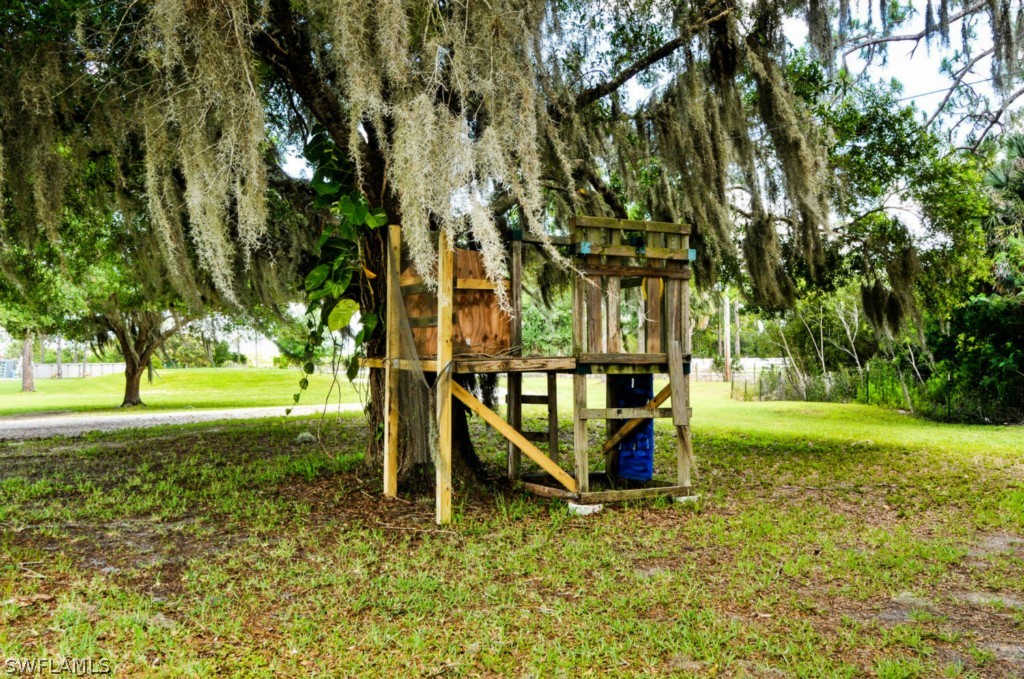 17930 Huffmaster Road North Fort Myers, FL 33917 - Photo 3 of 24 Gallery Image 3