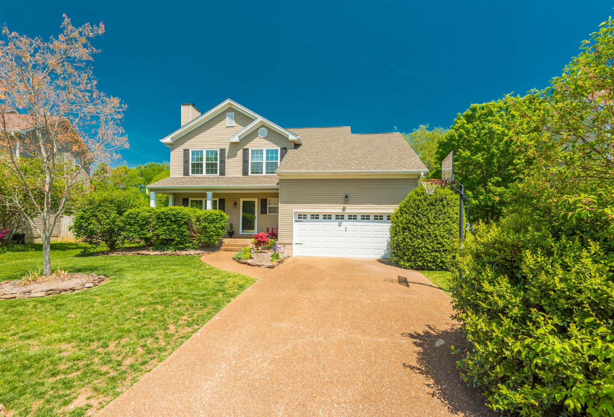 1126 Vale View Road Knoxville, TN 37922 - Photo 1 of 26 Gallery Image 1