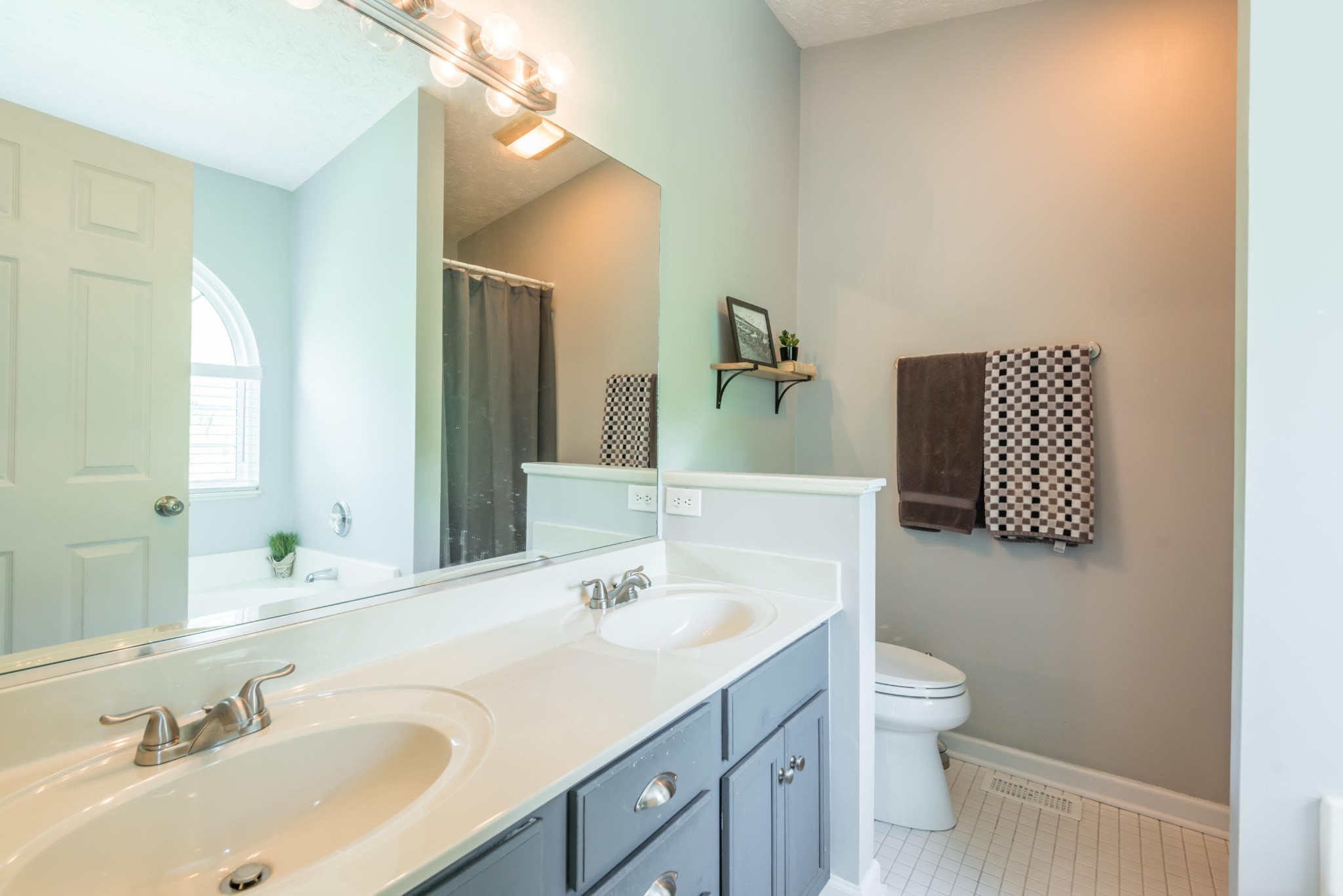1126 Vale View Road Knoxville, TN 37922 - Photo 15 of 26 Gallery Image 15