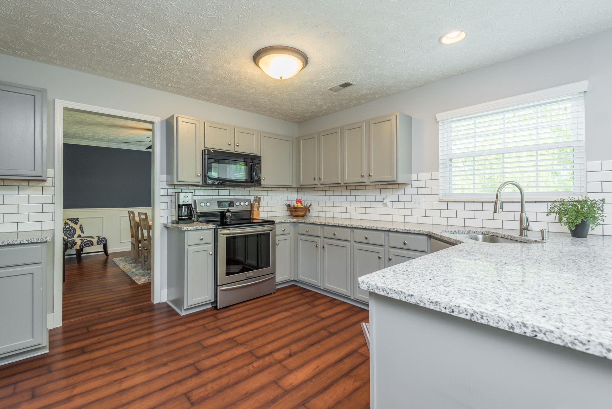 1126 Vale View Road Knoxville, TN 37922 - Photo 7 of 26 Gallery Image 7