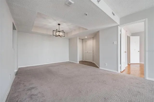 $289,000 | 3211 West Swann Avenue, Unit 907, Tampa, FL 33609