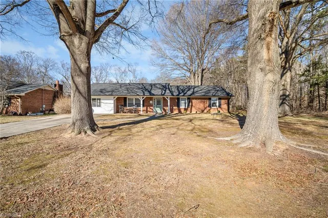 $325,000 | 6030 Bobbybrook Drive, Clemmons, NC 27012