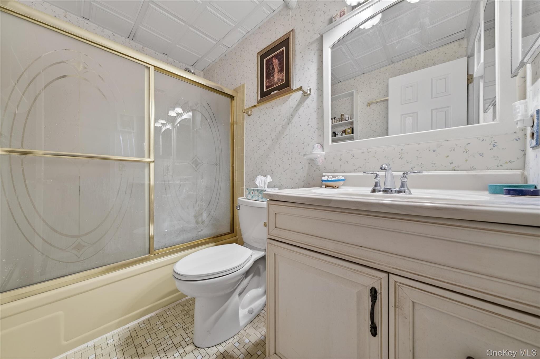 20 Oneil Circle Monroe, NY 10950 - Photo 26 of 45 1st Floor Bathroom