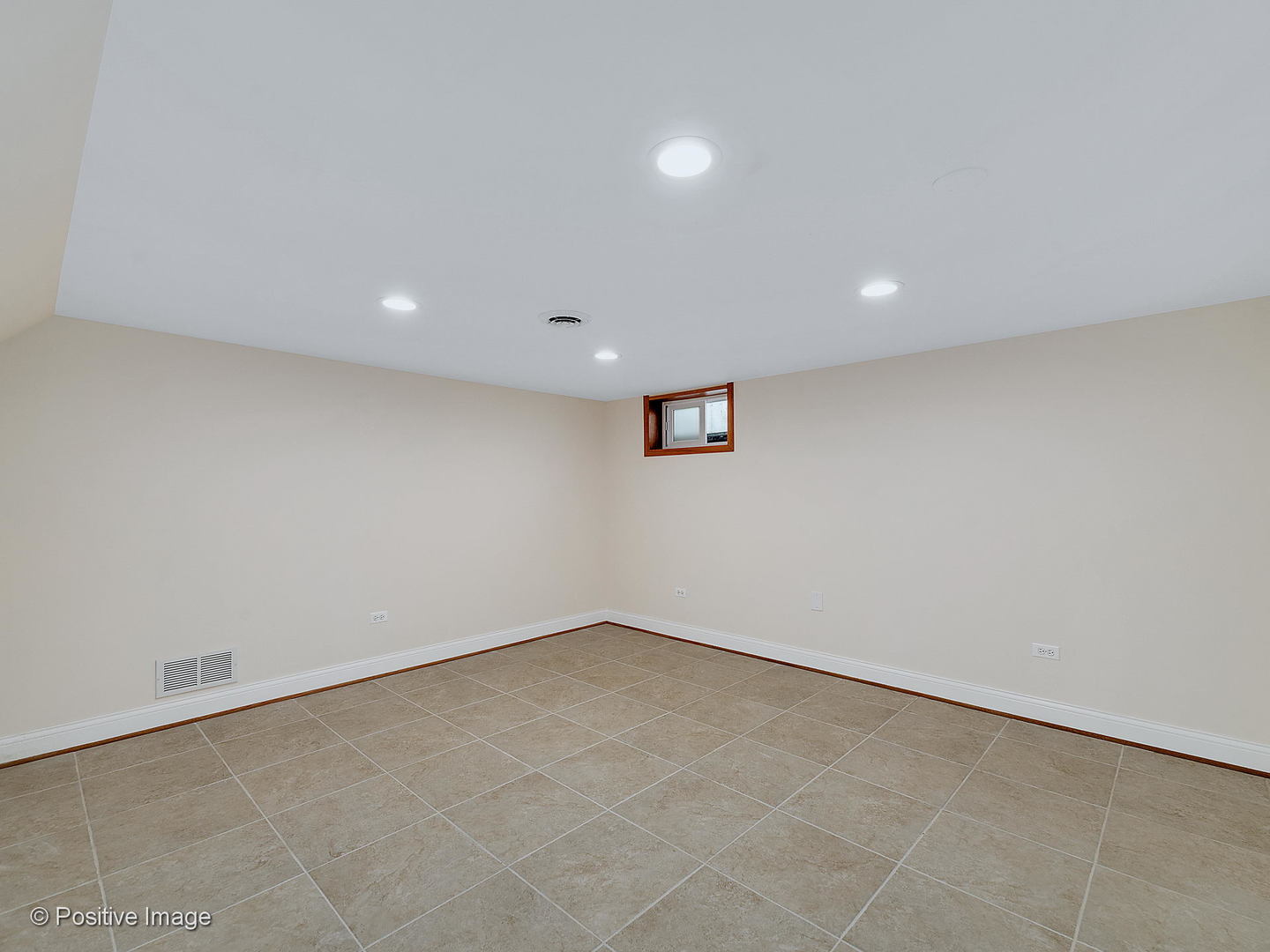 N730 Delano Street Wheaton, IL 60187 - Photo 21 of 34