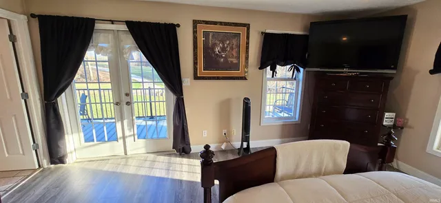 $450,000 | 1435 Bellbrook Road, Loogootee, IN 47553