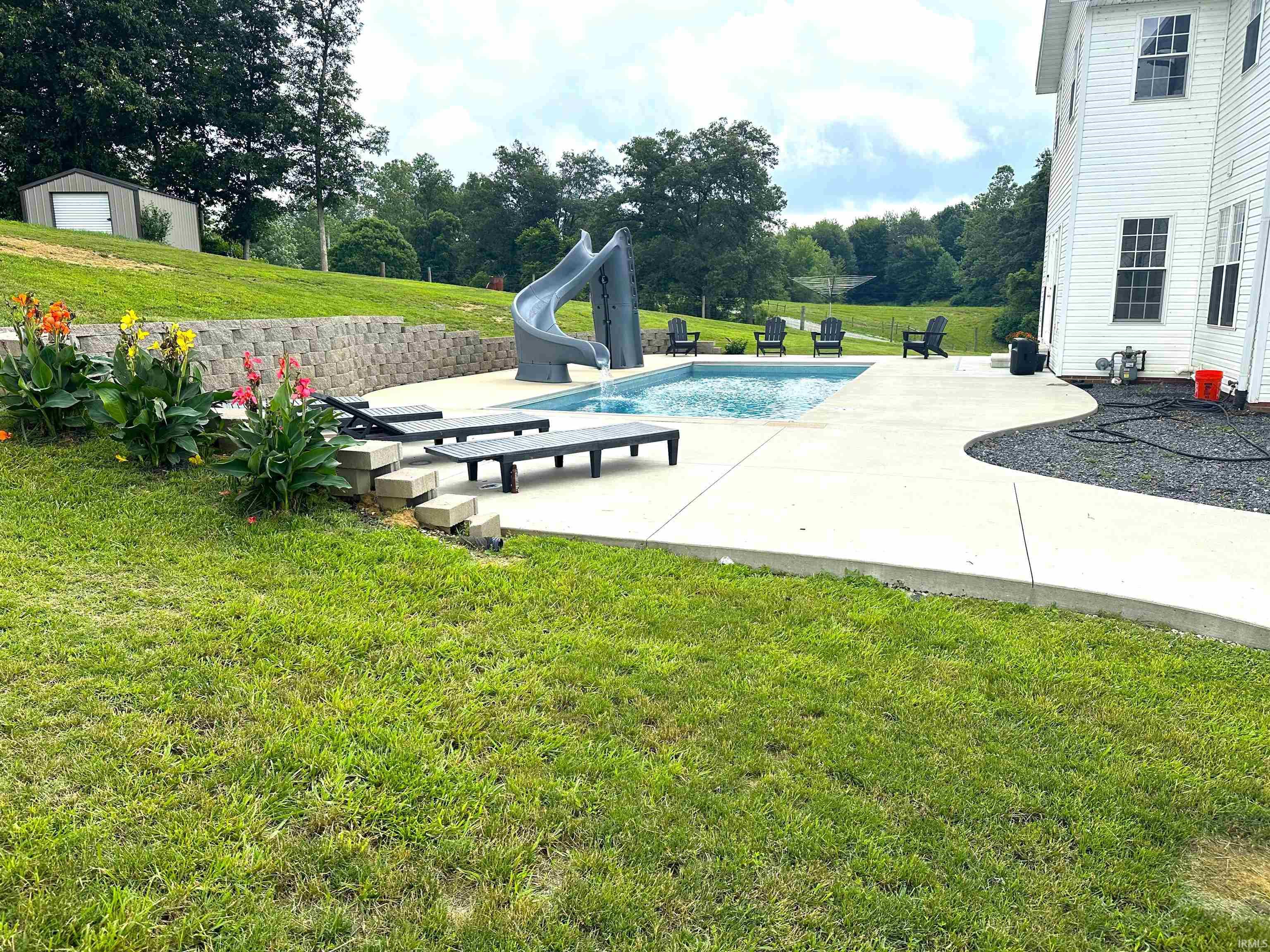 1435 Bellbrook Road Loogootee, IN 47553 - Photo 4 of 34