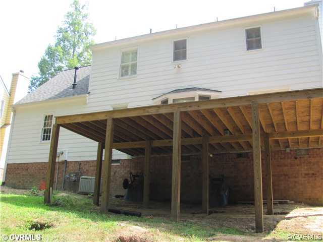 5413 Standing Oak Road Midlothian, VA 23112 - Photo 3 of 12 a view of small house