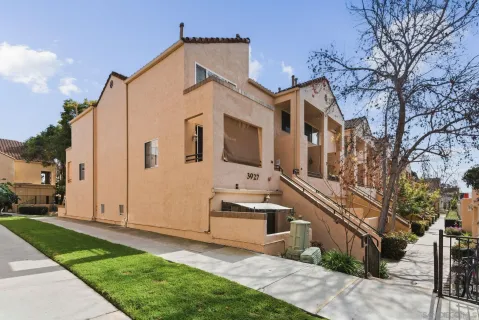 $429,000 | 3927 Nobel Drive, Unit 39, San Diego, CA 92122