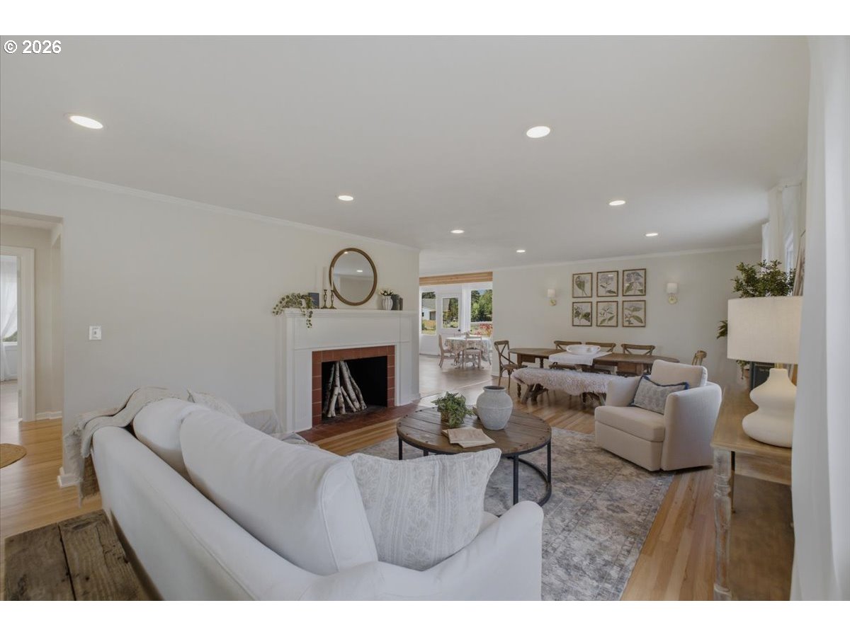 33027 White Oak Road Corvallis, OR 97333 - Photo 14 of 48