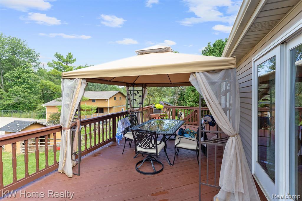 365 North Kellogg Road Howell, MI 48843 - Photo 41 of 69