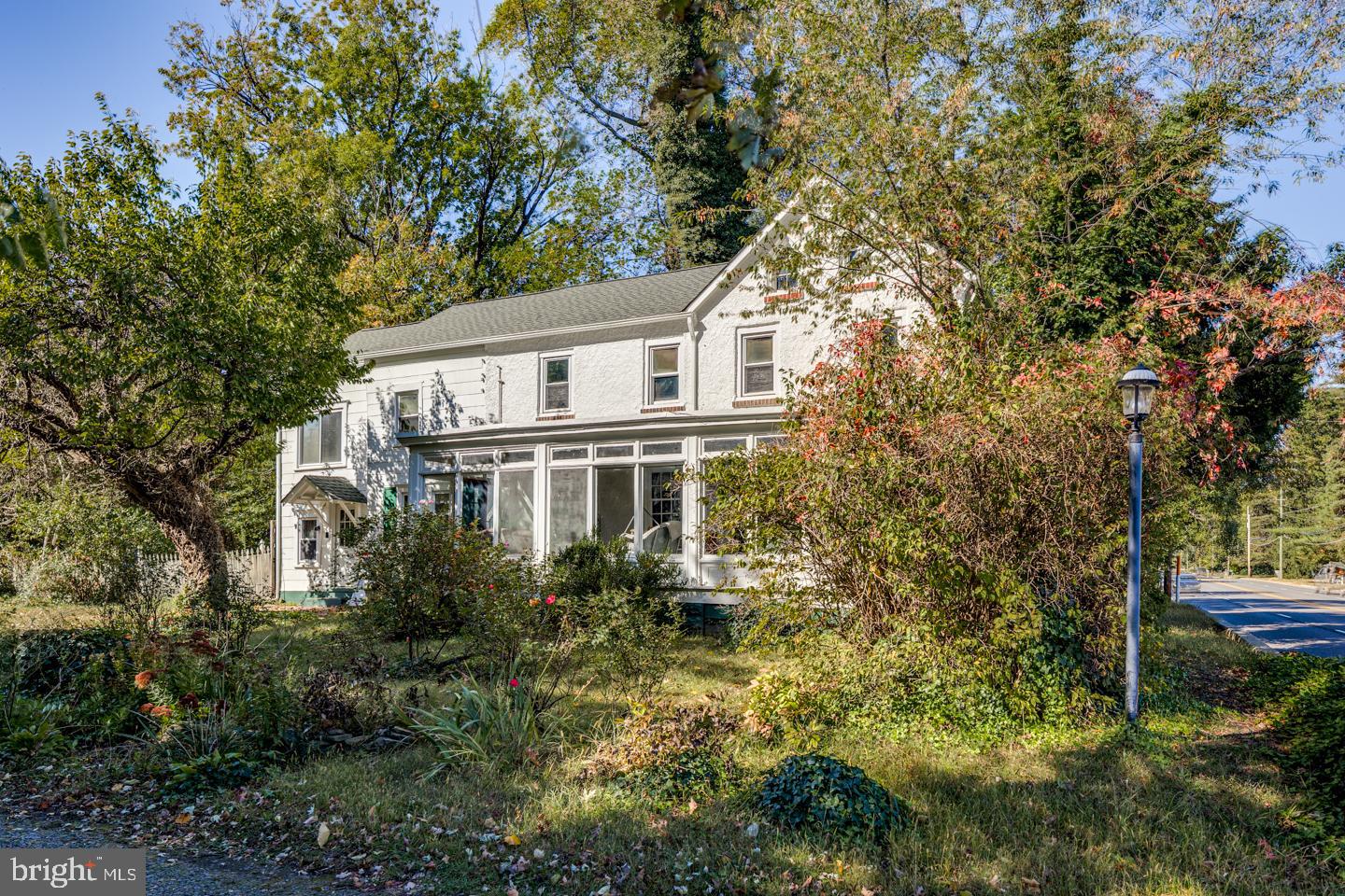 660 South Church Street Mount Laurel, NJ 08054 - Photo 3 of 55 a house view with a outdoor space