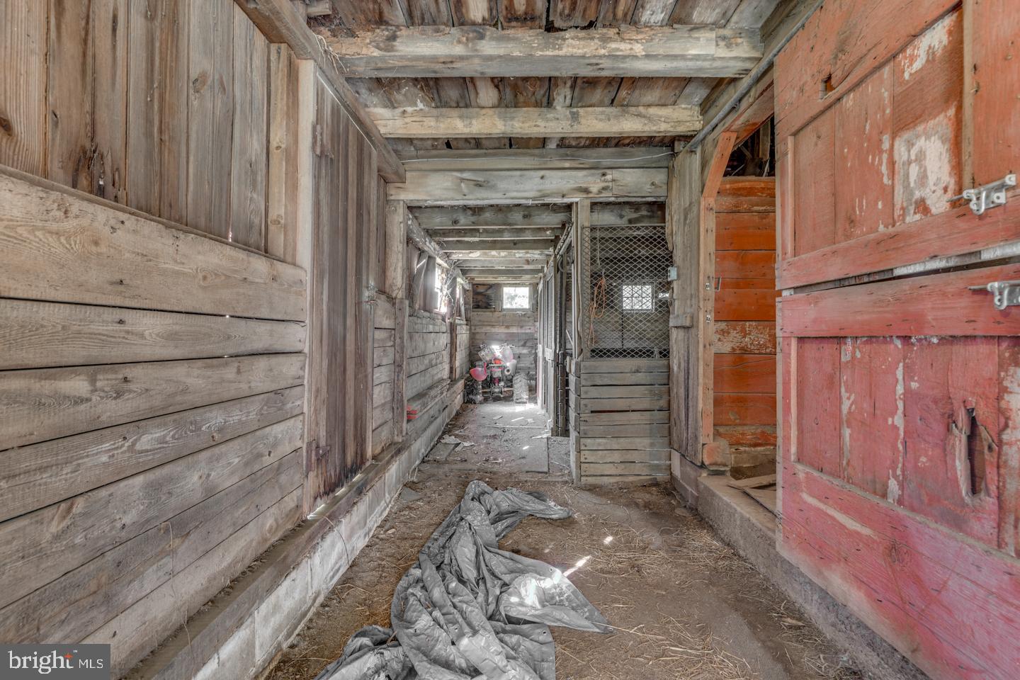 660 South Church Street Mount Laurel, NJ 08054 - Photo 50 of 55 a view of entryway