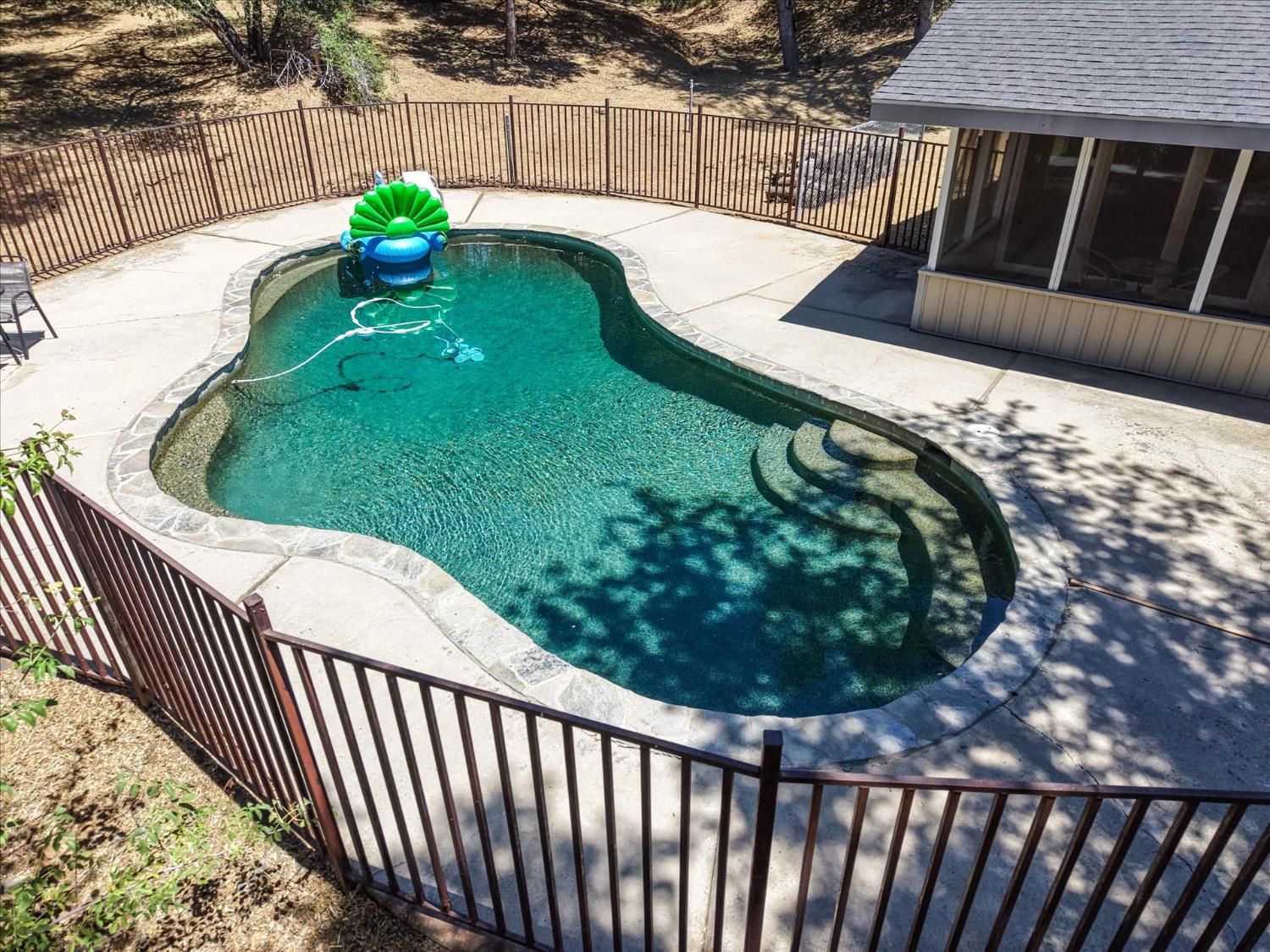 49020 Manzanita Road Oakhurst, CA 93644 - Photo 44 of 61
