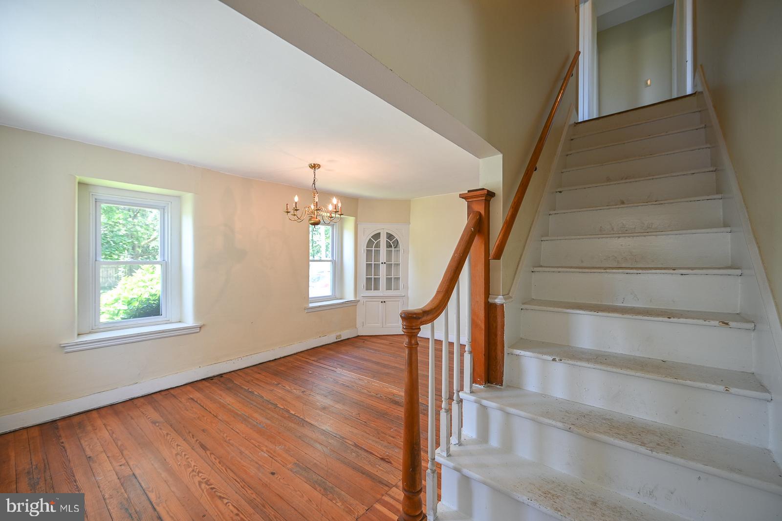 457 Groffs Mill Road Harleysville, PA 19438 - Photo 20 of 58 Dining Room