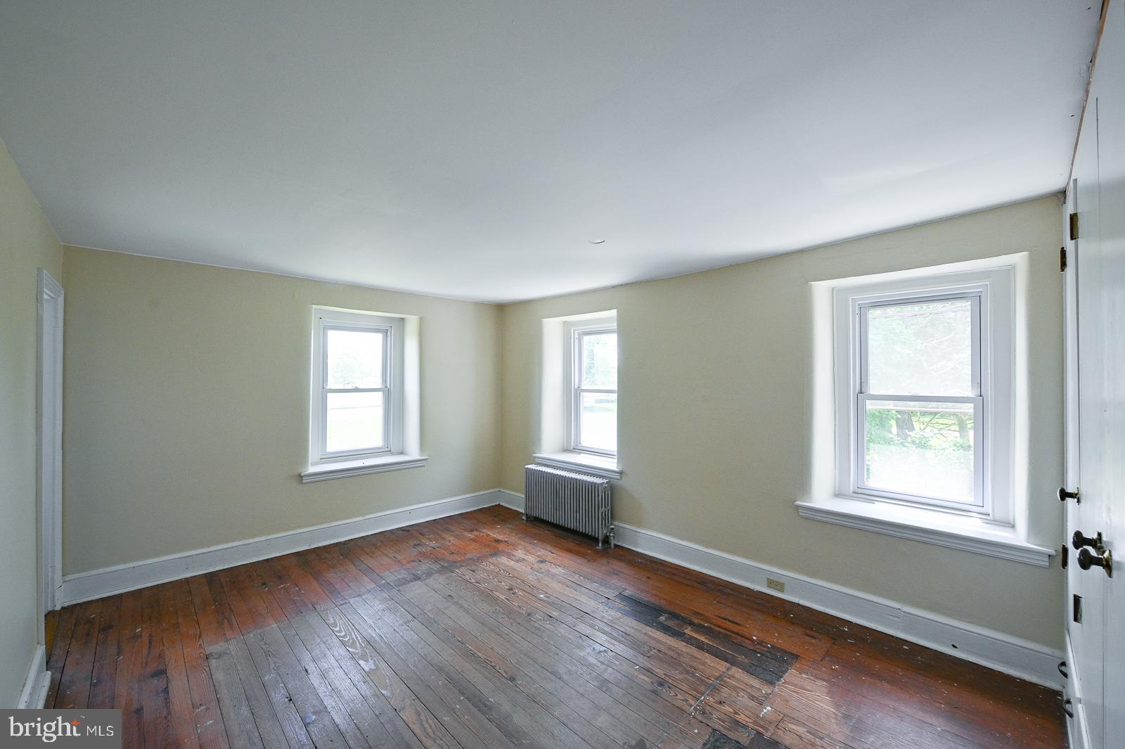 457 Groffs Mill Road Harleysville, PA 19438 - Photo 30 of 58 Bedroom 2