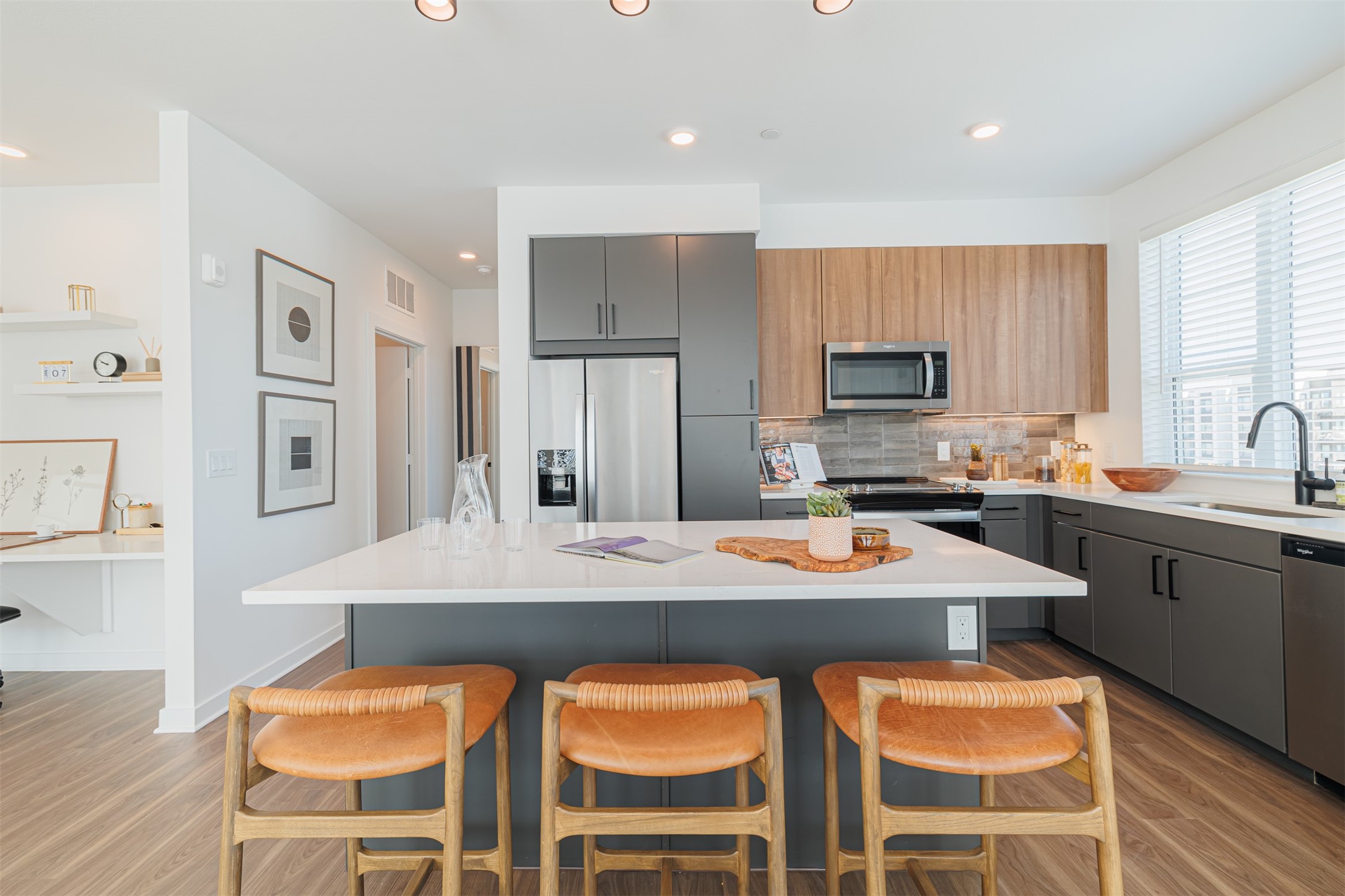 10505 Deerwood Road, Unit 446 Houston, TX 77042 - Photo 7 of 20