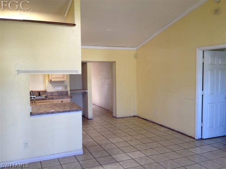 9220 King Road East Fort Myers, FL 33967 - Photo 4 of 13 Gallery Image 4