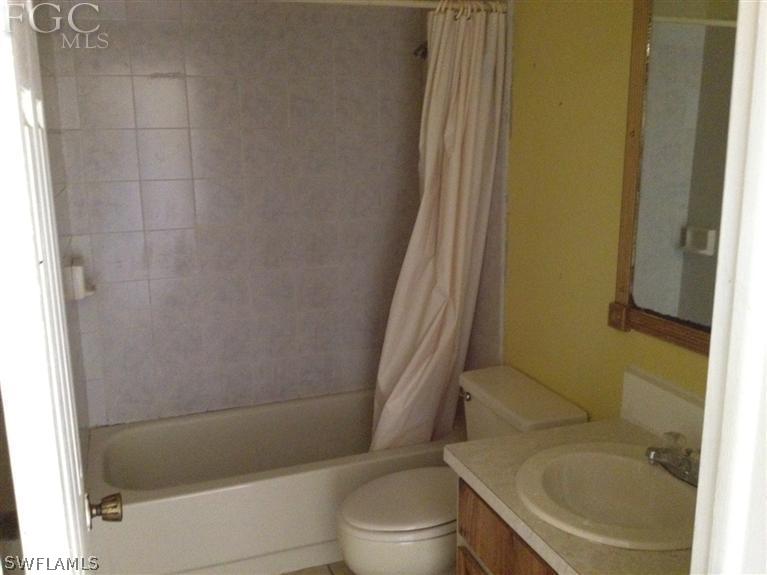 9220 King Road East Fort Myers, FL 33967 - Photo 7 of 13 Gallery Image 7
