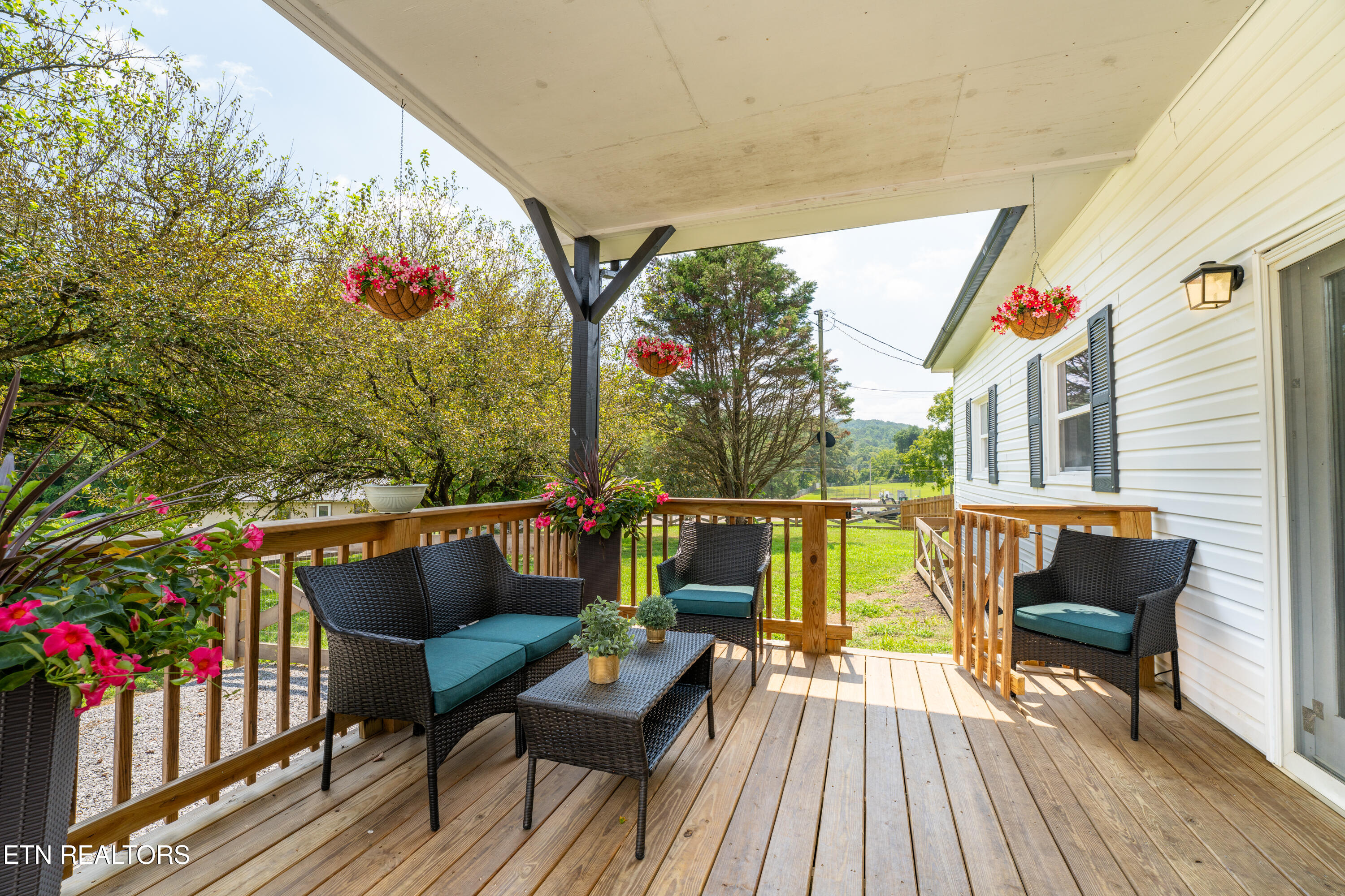 109 Rostron Lane Clinton, TN 37716 - Photo 23 of 36 23