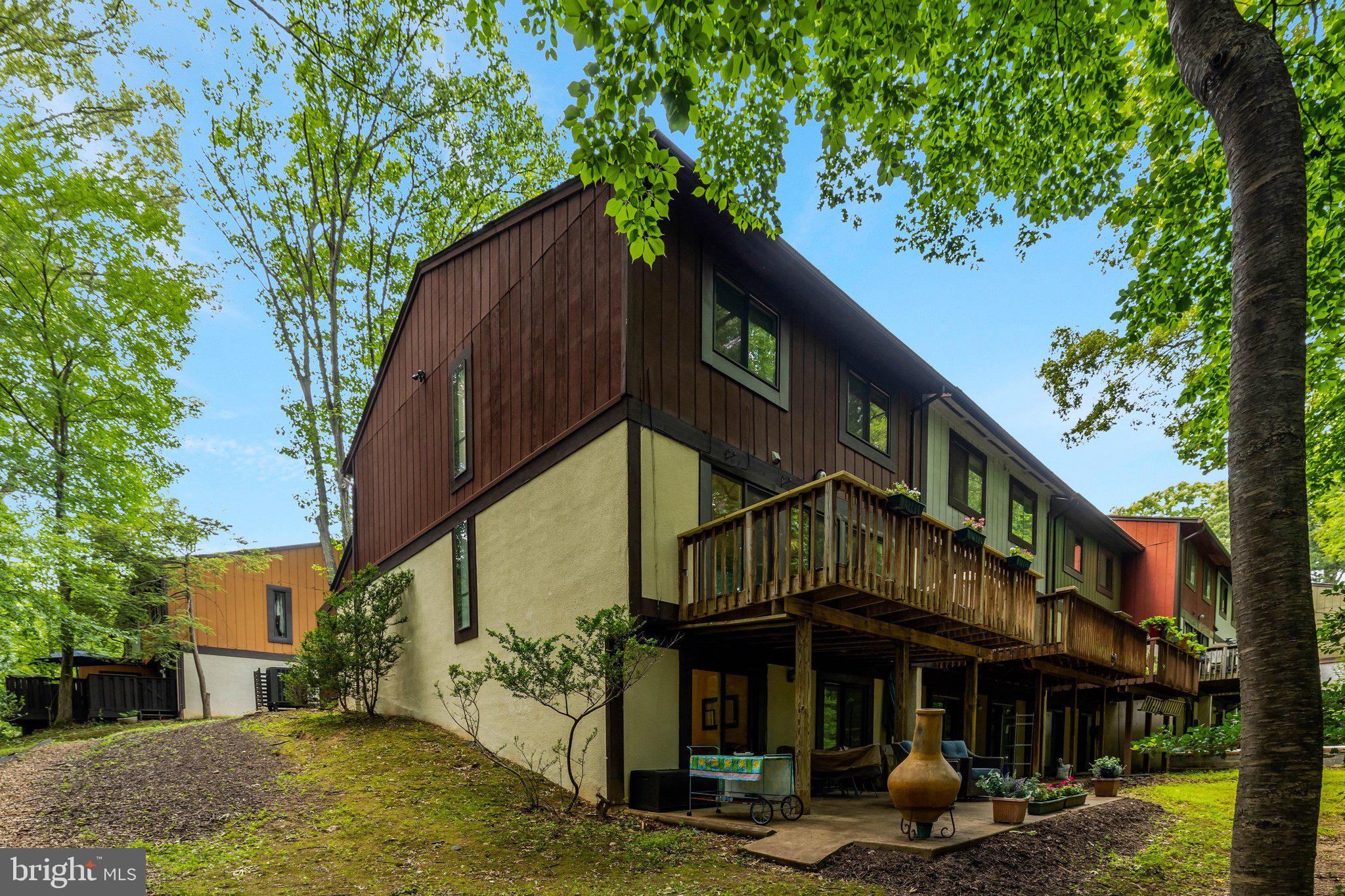 2231 Wheelwright Court Reston, VA 20191 - Photo 38 of 46