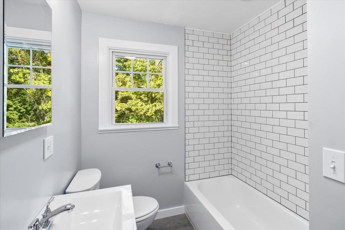 89 Merson Street Bennington, VT 05201 - Photo 5 of 31