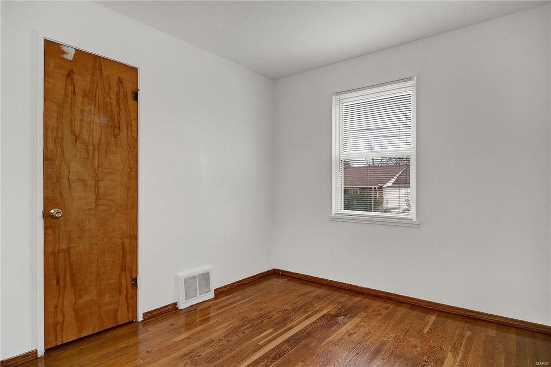 7316 Sharp Avenue St. Louis, MO 63116 - Photo 14 of 23