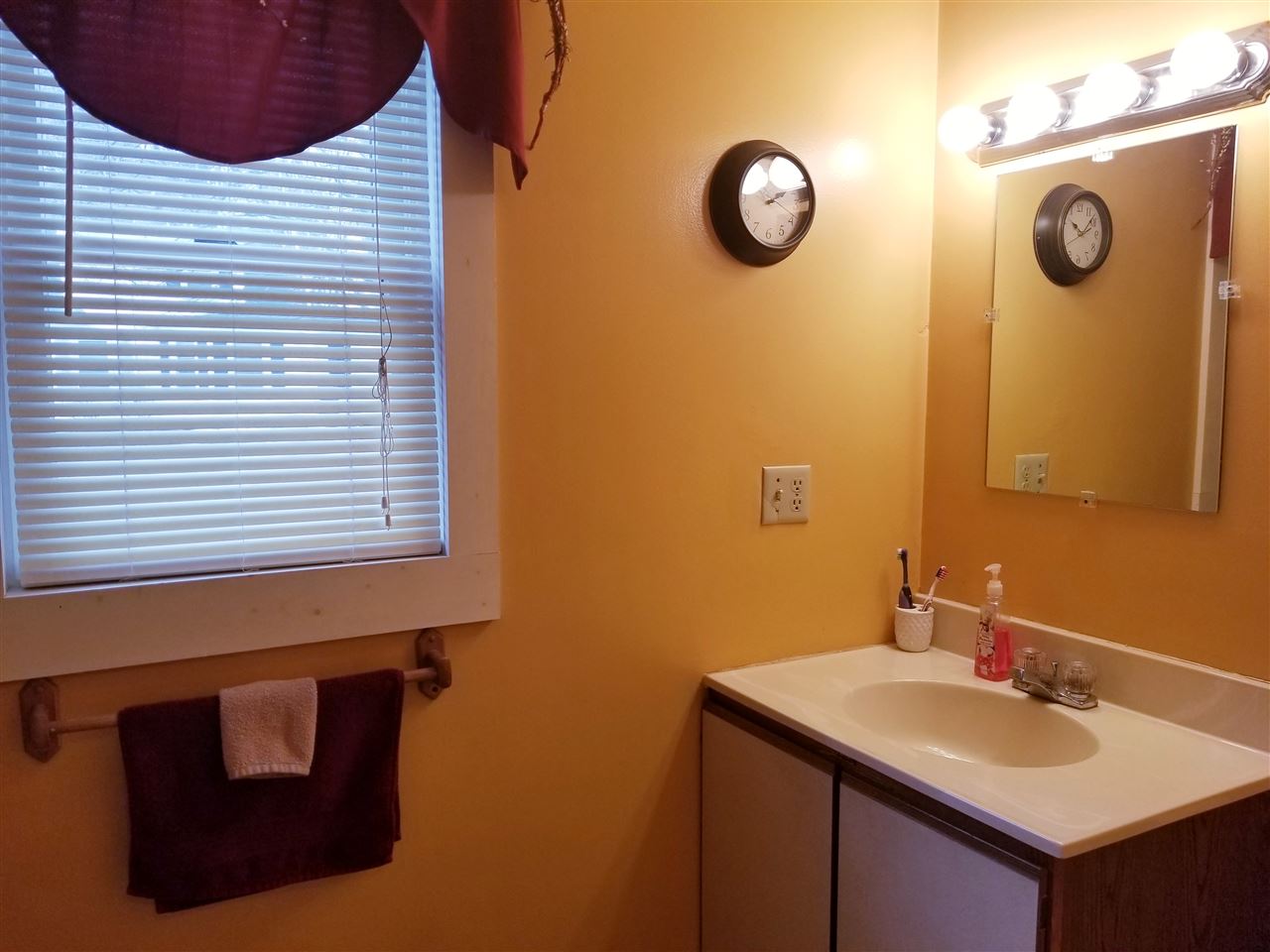 30 A Harding Street, Unit 134 000 Rochester, NH 03867 - Photo 19 of 26