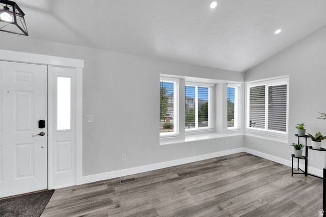 941 Pond Ridge Drive Draper, UT 84020 - Photo 3 of 45