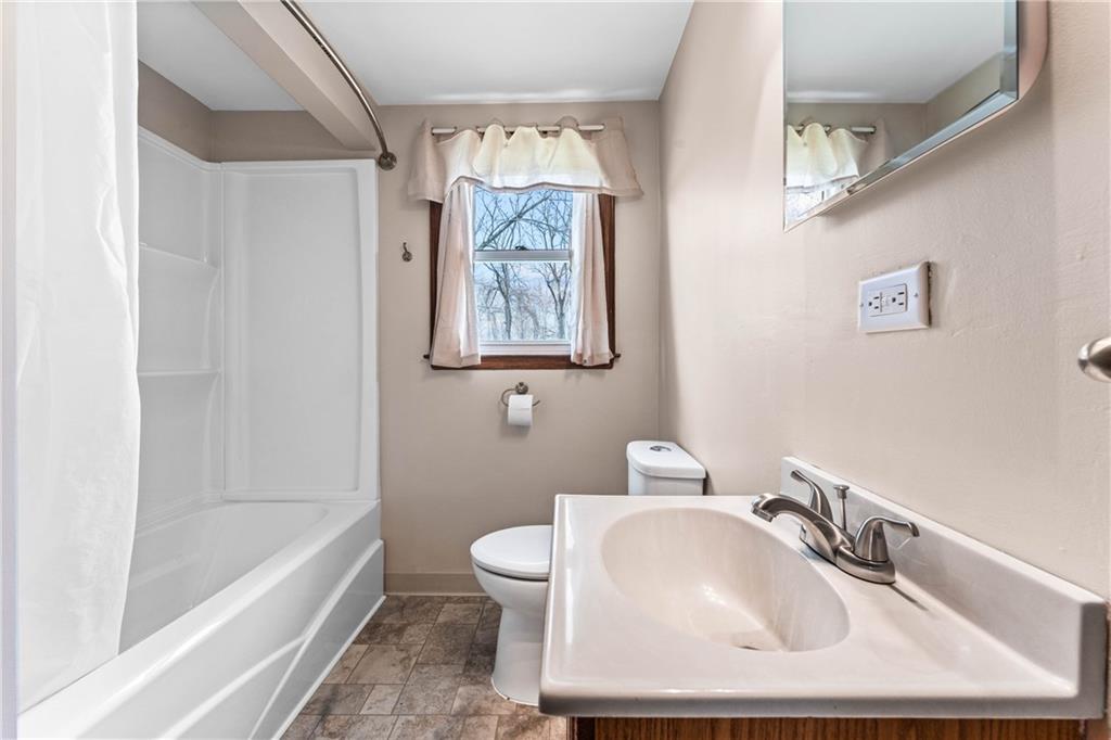 956 Cleland Mill Road New Castle, PA 16102 - Photo 10 of 10 Gallery Image 10