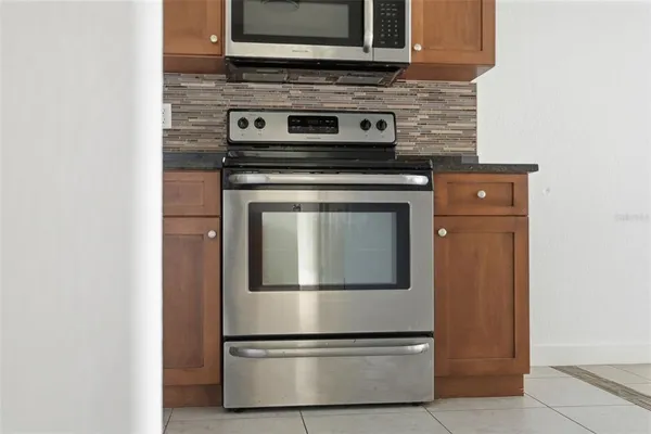 $599,500 | 2814 West Humphrey Street, Tampa, FL 33614