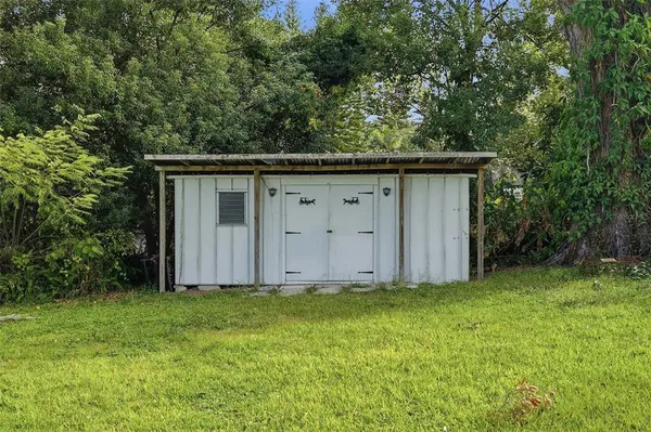 $599,500 | 2814 West Humphrey Street, Tampa, FL 33614