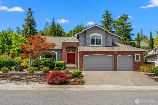 $1,898,000 | 535 Northwest Datewood Drive, Issaquah, WA 98027