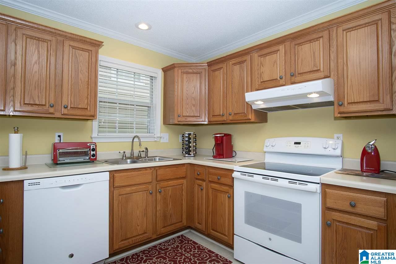 151 Warwick Circle Alabaster, AL 35007 - Photo 8 of 26