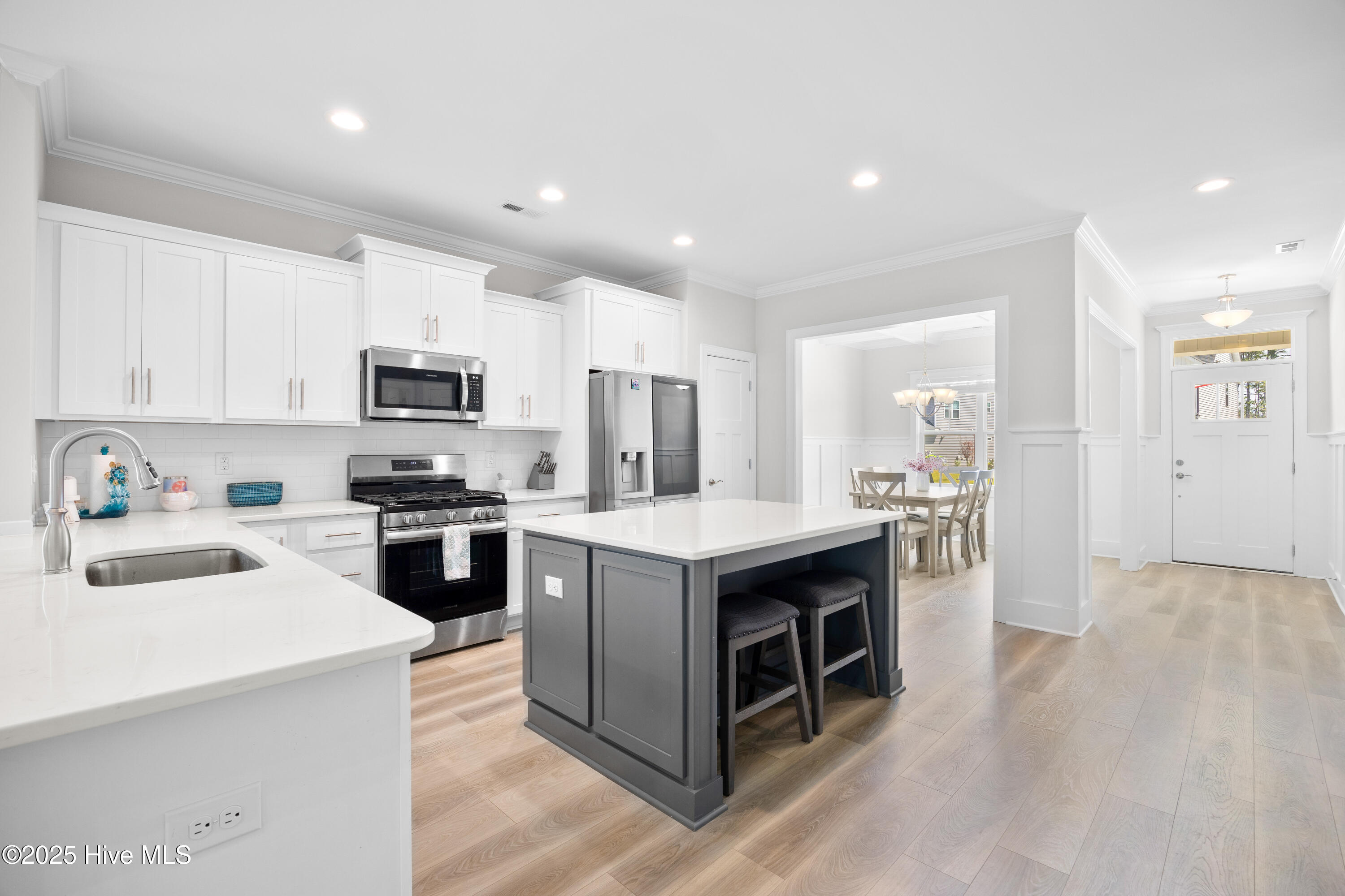 2750 Longleaf Pine Circle Leland, NC 28451 - Photo 8 of 47 2750 Longleaf Pine Circle