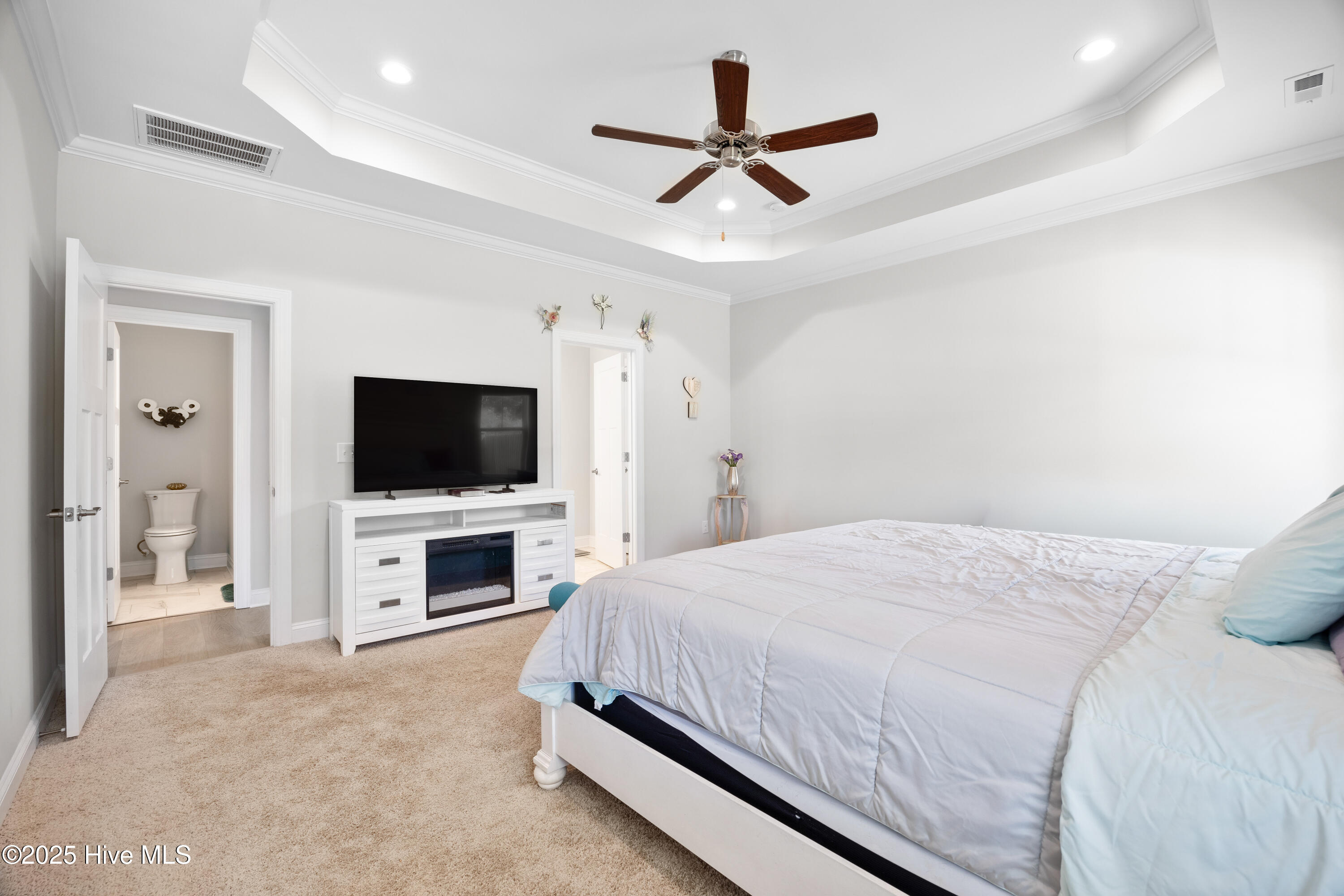 2750 Longleaf Pine Circle Leland, NC 28451 - Photo 17 of 47 2750 Longleaf Pine Circle