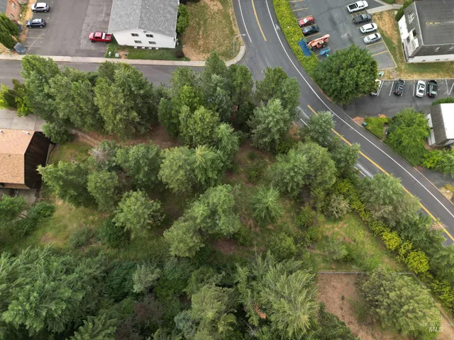 $130,000 | 457 Boyde Avenue, Moscow, ID 83843