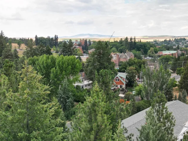 $130,000 | 457 Boyde Avenue, Moscow, ID 83843