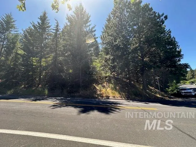 $130,000 | 457 Boyde Avenue, Moscow, ID 83843