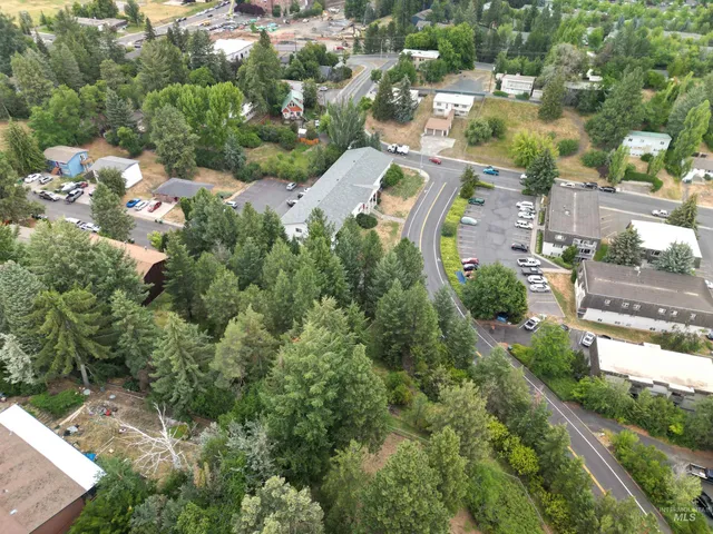 $130,000 | 457 Boyde Avenue, Moscow, ID 83843